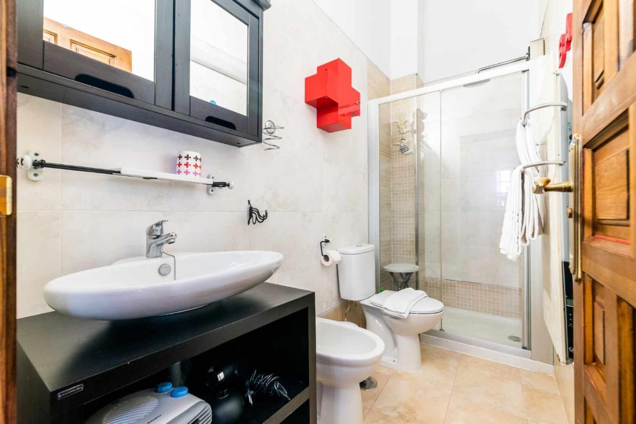 Comodo Y Moderno Apartamento Centro Granada Esterno foto