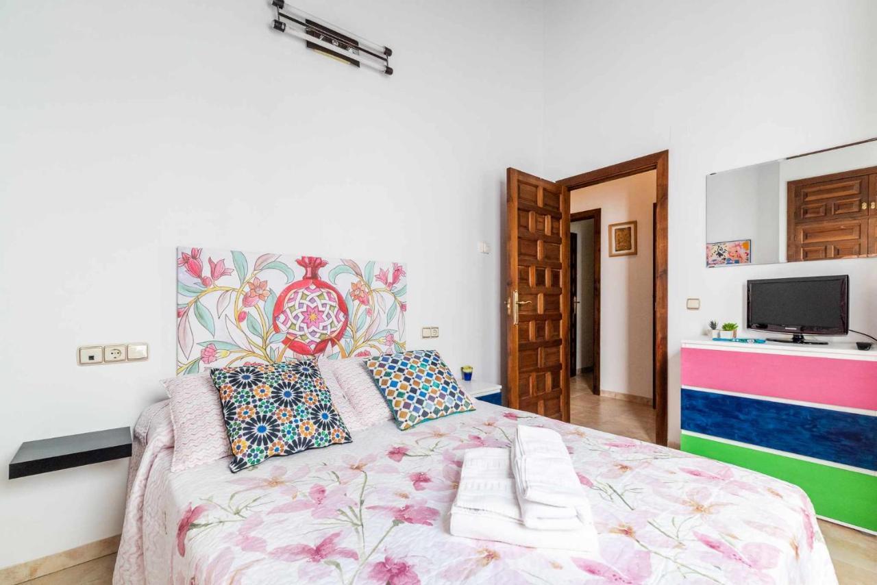 Comodo Y Moderno Apartamento Centro Granada Esterno foto