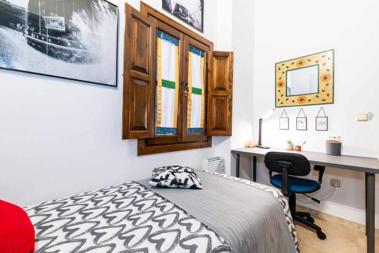 Comodo Y Moderno Apartamento Centro Granada Esterno foto