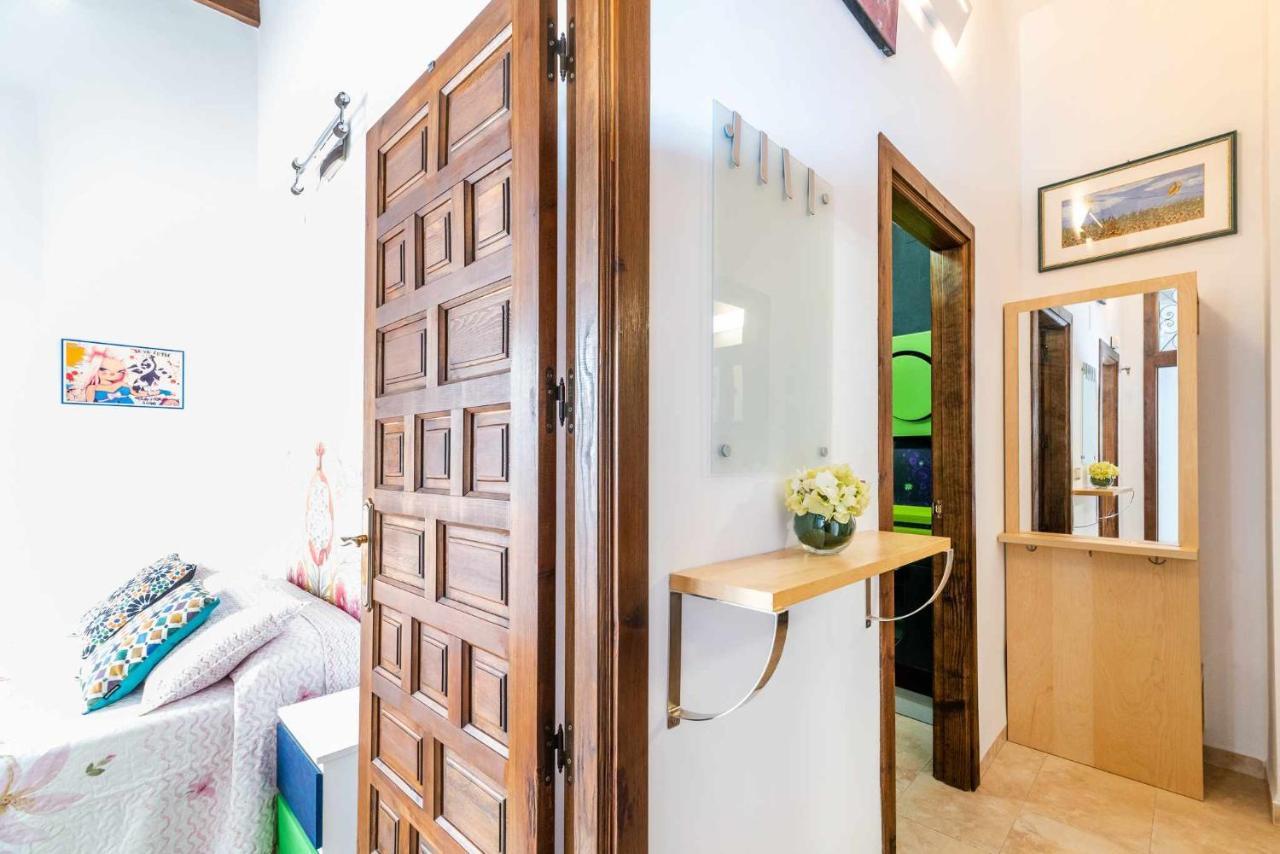 Comodo Y Moderno Apartamento Centro Granada Esterno foto
